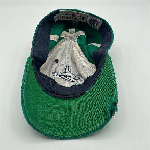 Vancouver Canucks Fitted Hat Green Size 7 1/4 Men's Hockey Cap - Picture 7 of 9